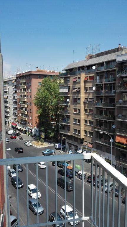 Tolli Hotel Rome Exterior photo